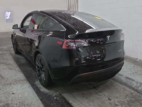 2023 Tesla Model Y Performance