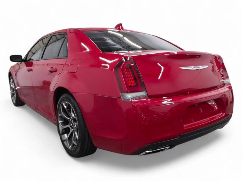 2016 Chrysler 300 S
