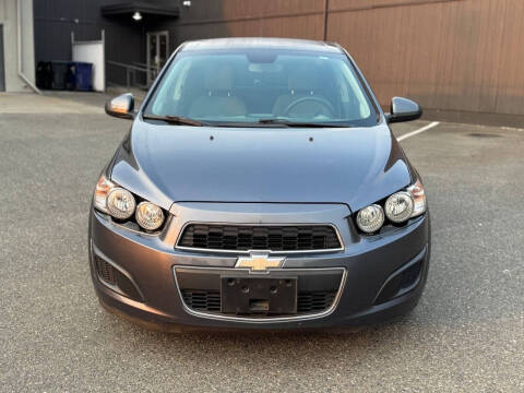 2013 Chevrolet Sonic LT Auto