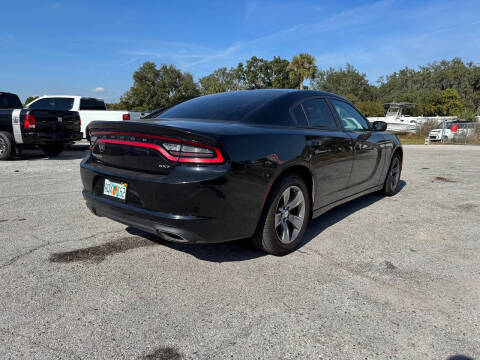 2015 Dodge Charger SXT