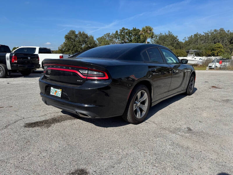 2015 Dodge Charger SXT