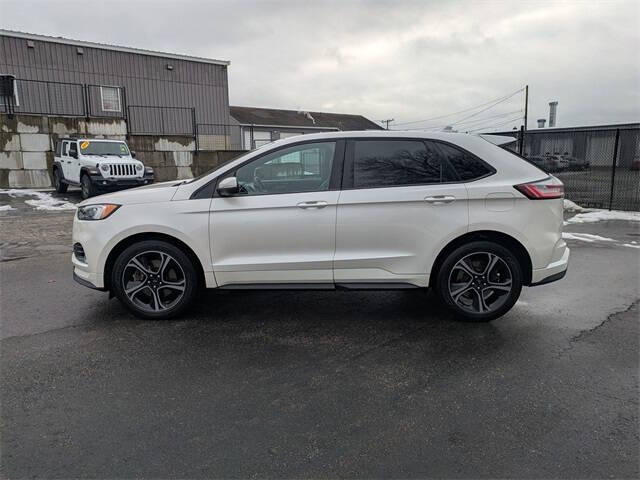 2019 Ford Edge ST