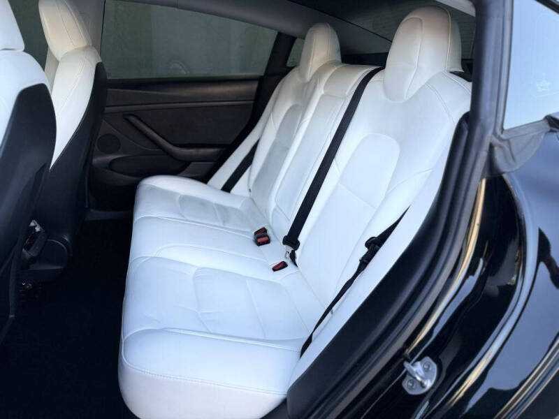 2022 Tesla Model 3 Performance