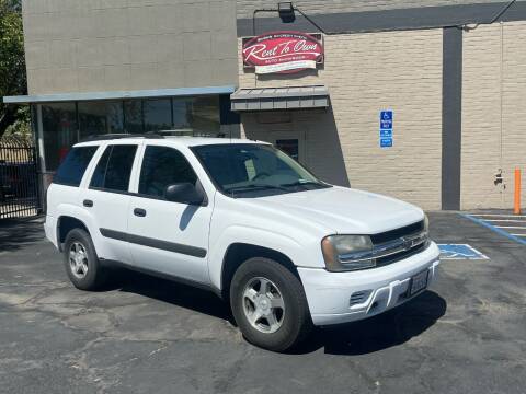 2005 Chevrolet TrailBlazer for sale at Rent To Own Auto Showroom - Rent To Own Inventory in Modesto CA