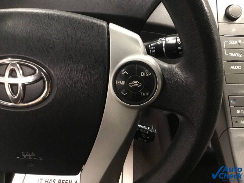 2015 Toyota Prius Three