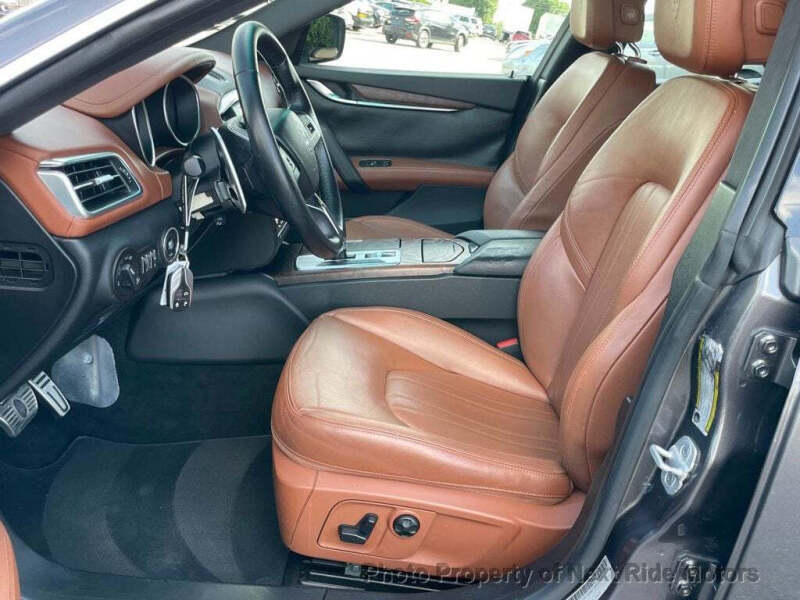 2014 Maserati Ghibli