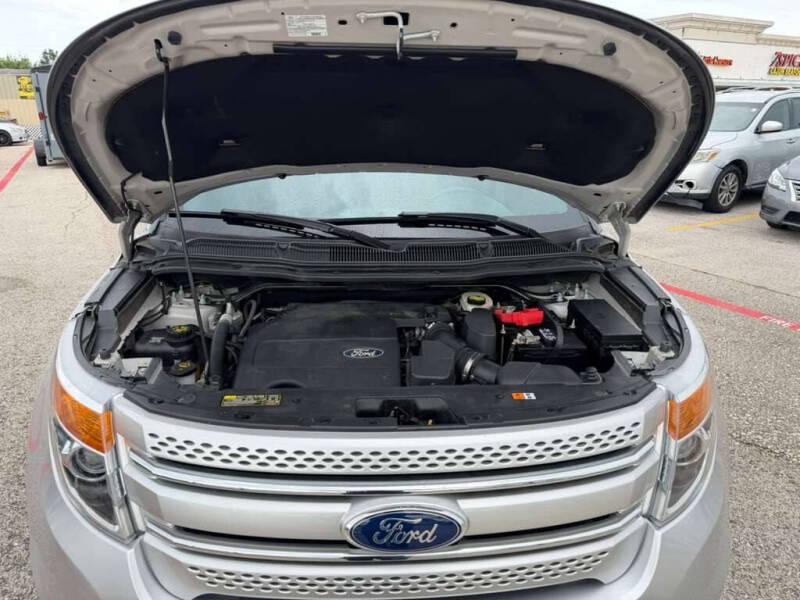 2012 Ford Explorer XLT