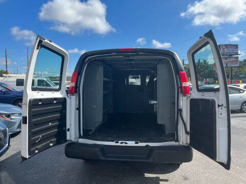 2018 Chevrolet Express 2500