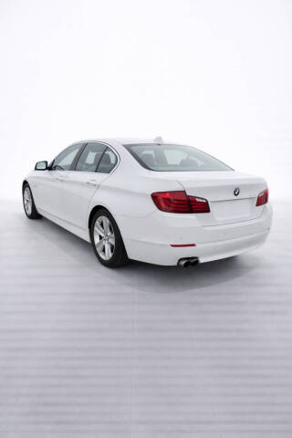 2012 BMW 5 Series 528i