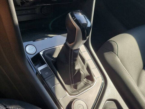 2023 Volkswagen Taos SEL 4Motion