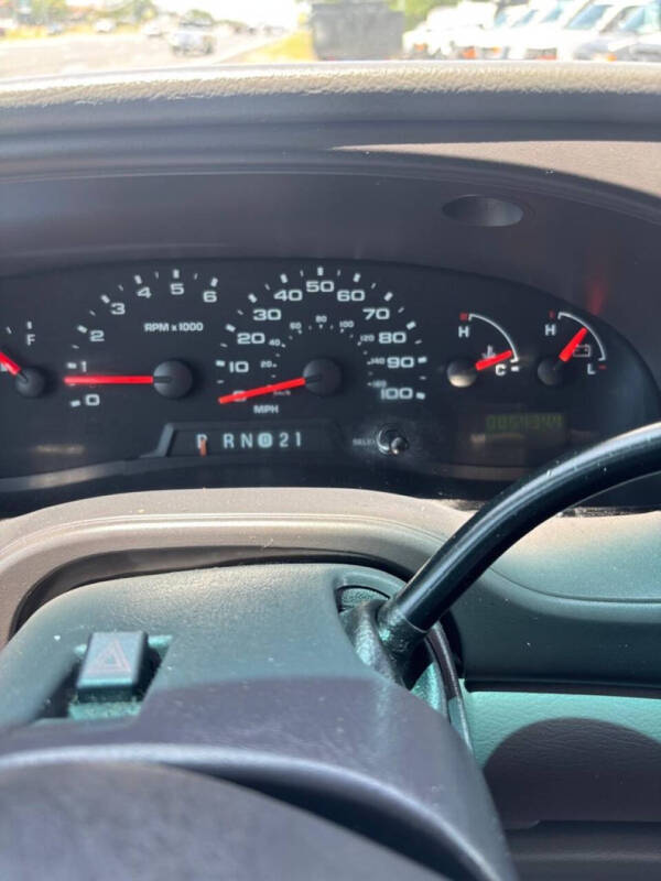 2006 Ford E-Series E-350 SD