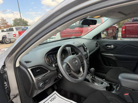 2019 Jeep Cherokee Latitude