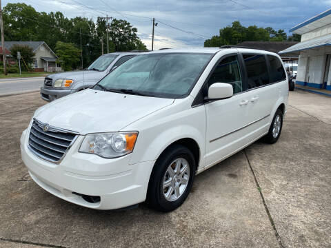 2010 Chrysler Town and Country for sale at OCONEE AUTO SALES in Seneca SC