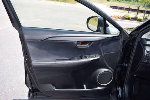 2017 Lexus NX 200t