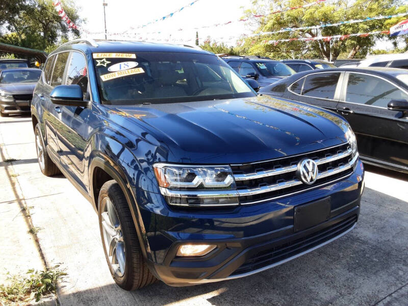 2018 Volkswagen Atlas SE's photo