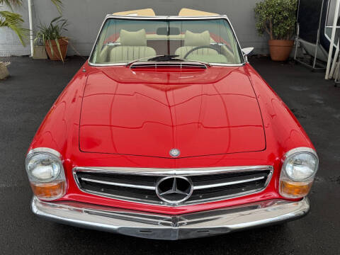 1969 Mercedes-Benz 280-Class