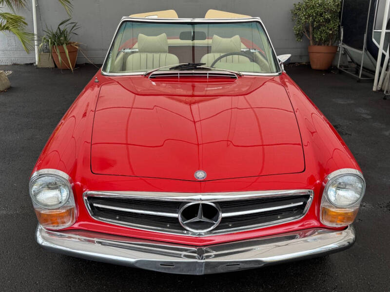 1969 Mercedes-Benz 280-Class