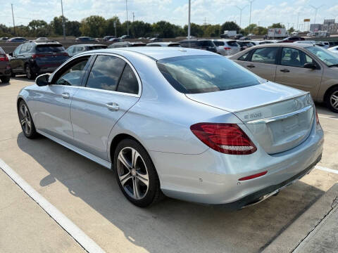 2017 Mercedes-Benz E-Class E 300