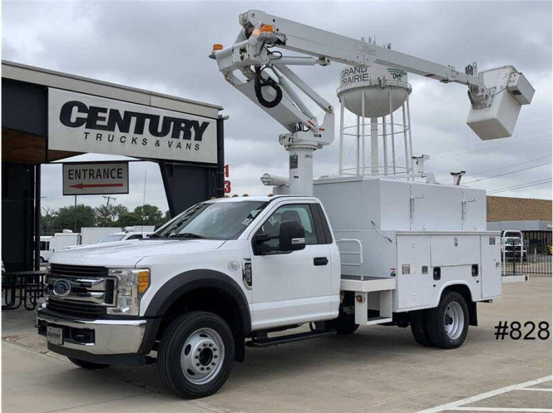 2017 Ford F-550's photo