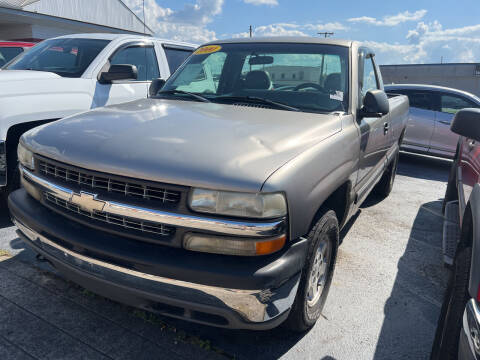 2000 Chevrolet Silverado 1500 for sale at All American Autos in Kingsport TN