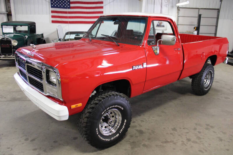 1989 Dodge D150 Pickup