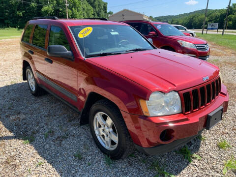 2006 Jeep Grand Cherokee for sale at Court House Cars, LLC in Chillicothe OH