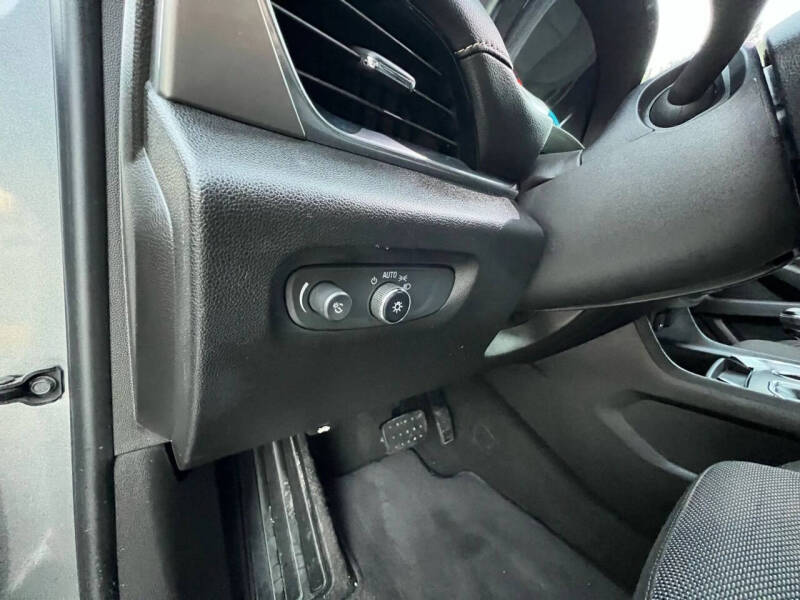 2018 Chevrolet Traverse LS