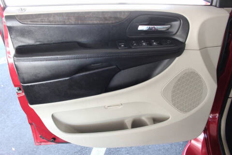 2011 Dodge Grand Caravan Crew