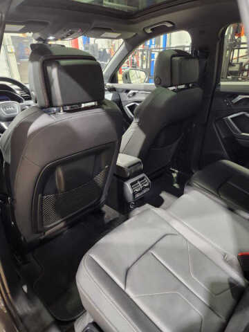 2020 Audi Q3 quattro S line Prem Plus 45 TFSI