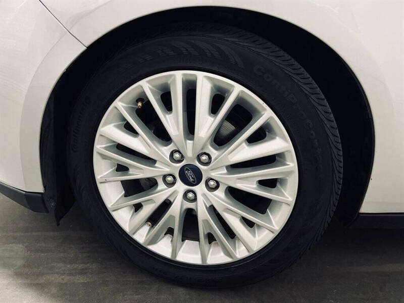 2017 Ford Focus Titanium