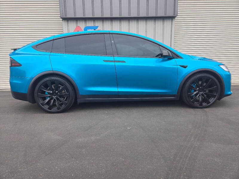 2022 Tesla Model X Plaid