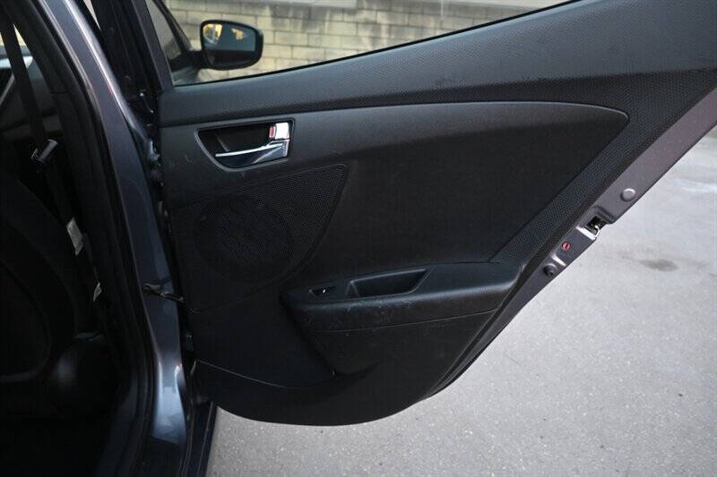 2017 Hyundai Veloster