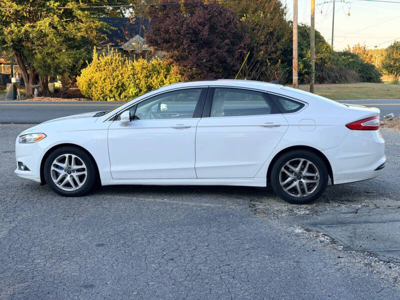 2015 Ford Fusion SE
