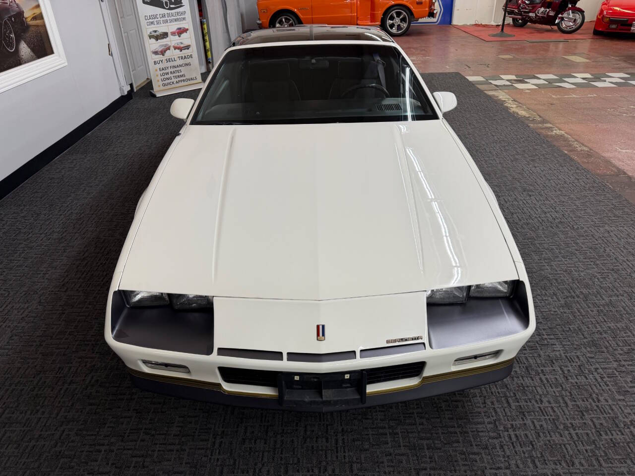 1986 Chevrolet Camaro 10