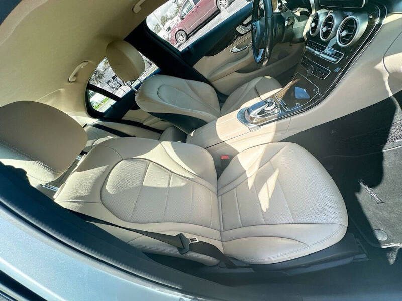 2016 Mercedes-Benz C-Class C 300