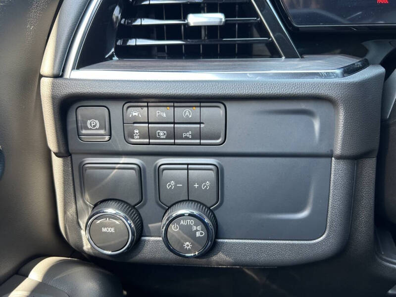 2025 Chevrolet Tahoe LS