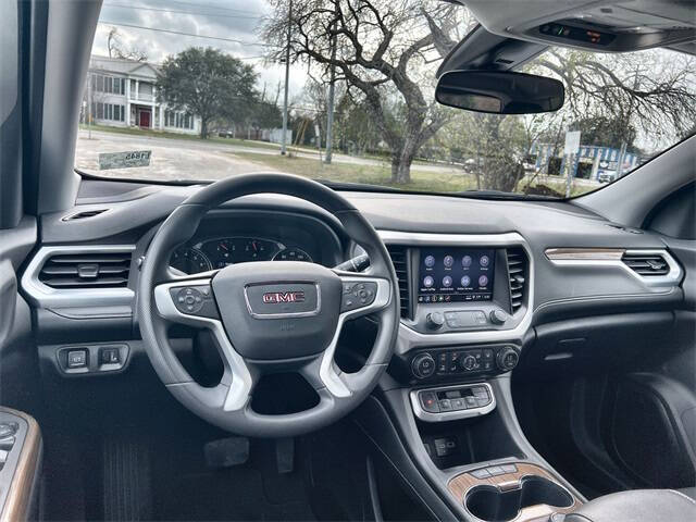 2023 GMC Acadia SLE