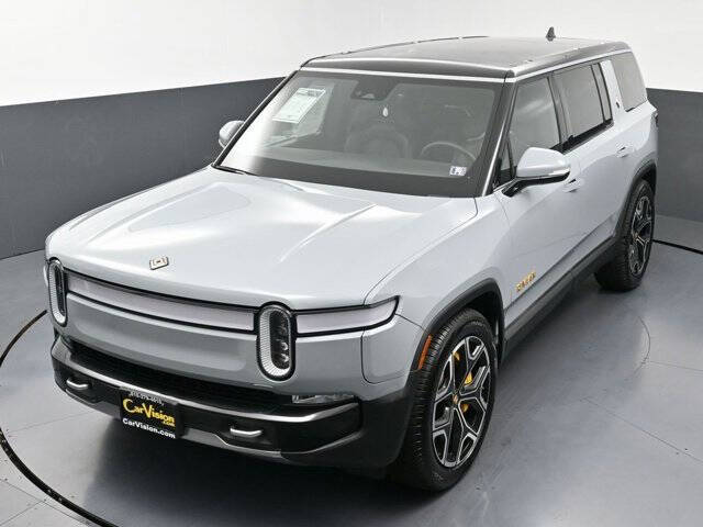 2022 Rivian R1S Launch Edition