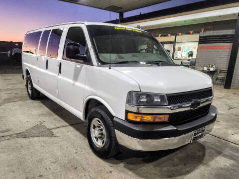2020 Chevrolet Express LT 3500