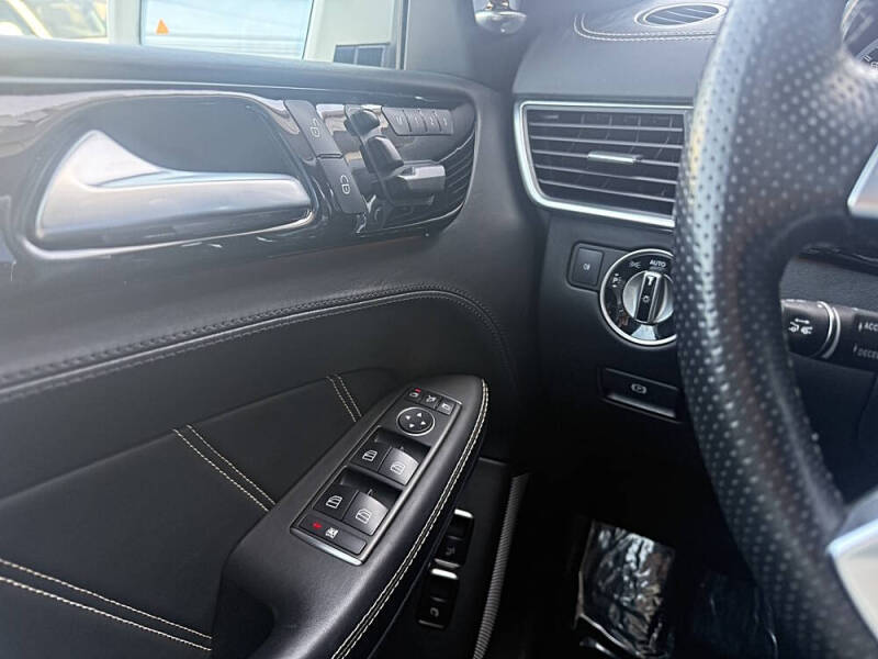 2016 Mercedes-Benz GL-Class AMG GL 63