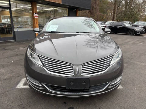 2016 Lincoln MKZ