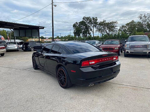 2014 Dodge Charger SE