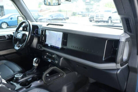 2022 Ford Bronco Everglades Advanced