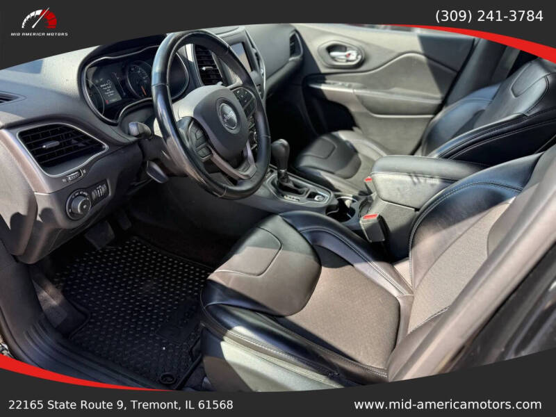 2019 Jeep Cherokee Latitude Plus
