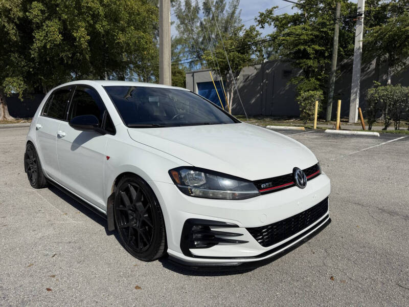 2018 Volkswagen Golf GTI S