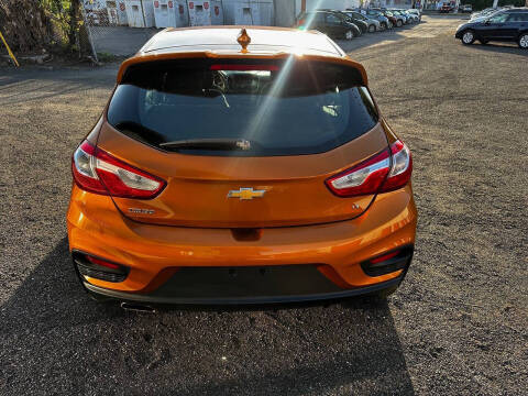 2017 Chevrolet Cruze LT Auto