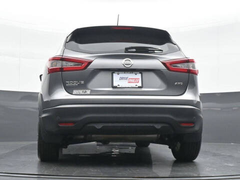 2022 Nissan Rogue Sport S