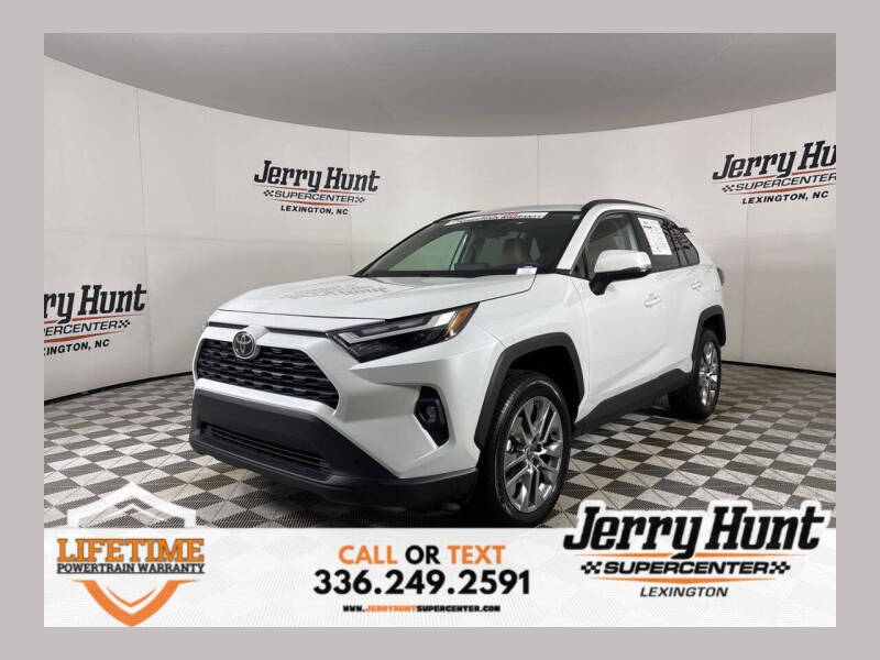 2025 Toyota RAV4 XLE Premium