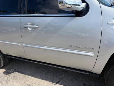 2012 Cadillac Escalade Premium