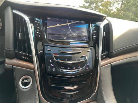 2017 Cadillac Escalade ESV Premium Luxury
